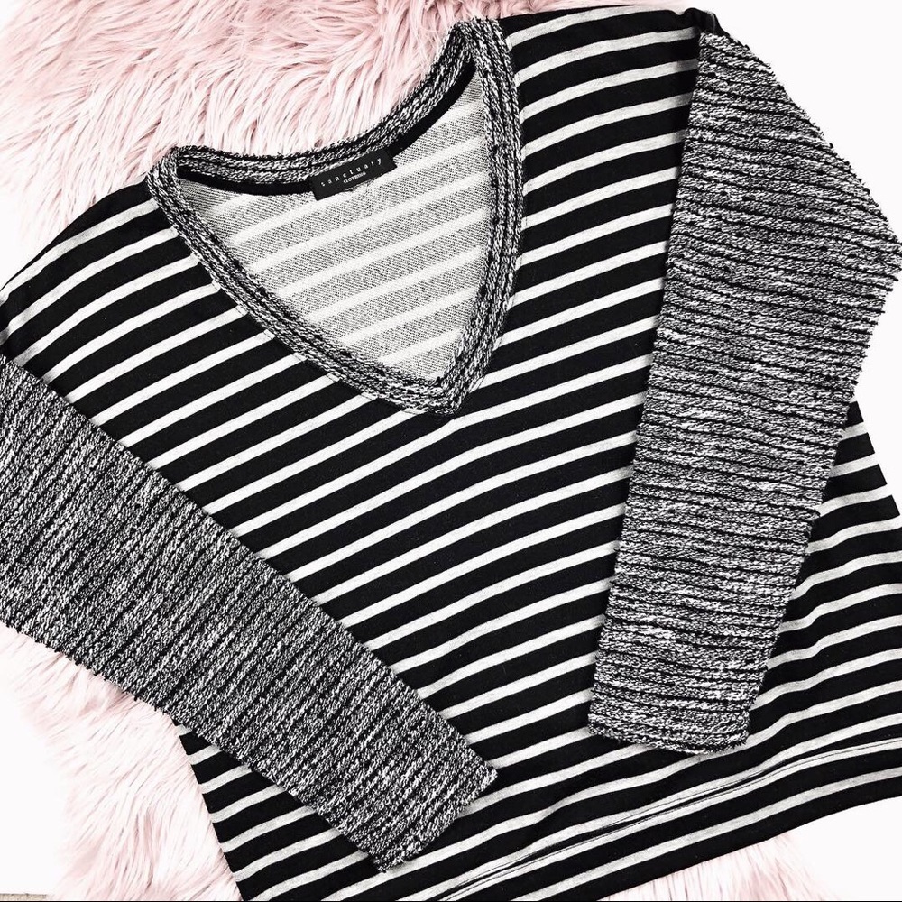 Sanctuary Textured Sleeve Striped V Neck Sweater L - Picture 2 of 8
